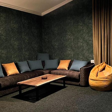 מסטיה Hotel Eden מראה חיצוני תמונה