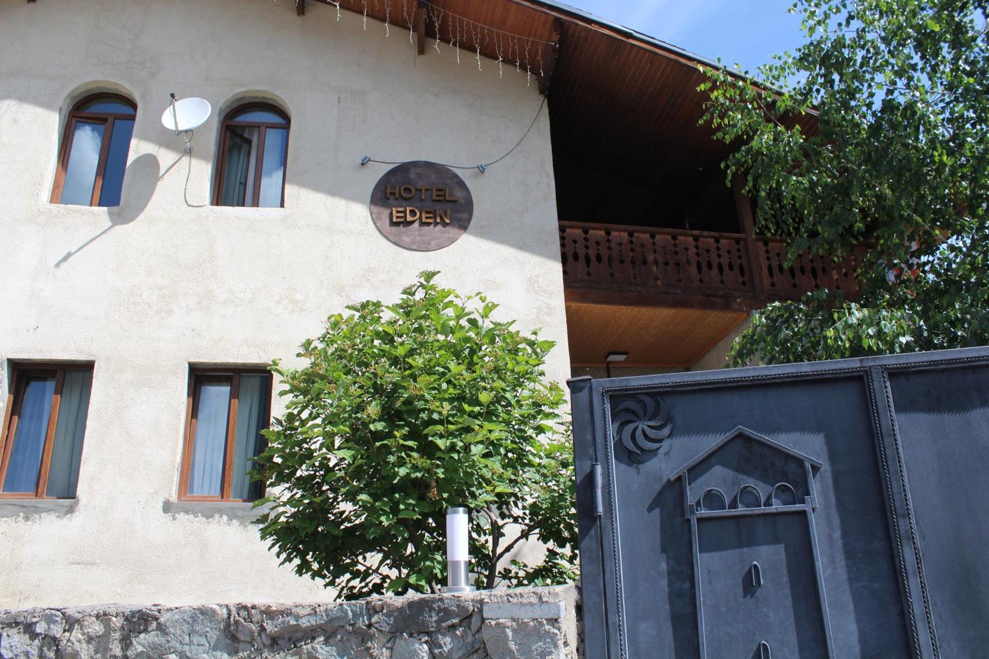 מסטיה Hotel Eden מראה חיצוני תמונה